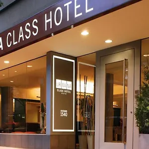 3* Hotel Urbana Class